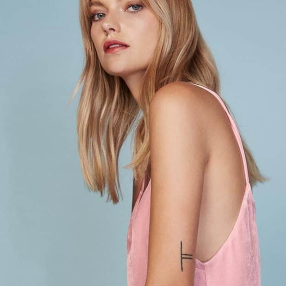 New Reformation Pink blush velvet Marlee dress - Picture 4 of 9